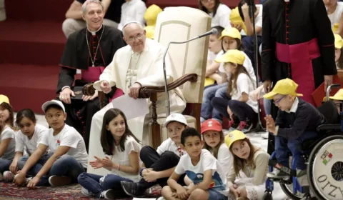 Óscar, el amigo de 9 años del Papa Francisco (  y 2ª parte ).