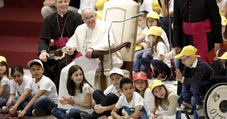 Óscar, el amigo de 9 años del Papa Francisco (  y 2ª parte ).