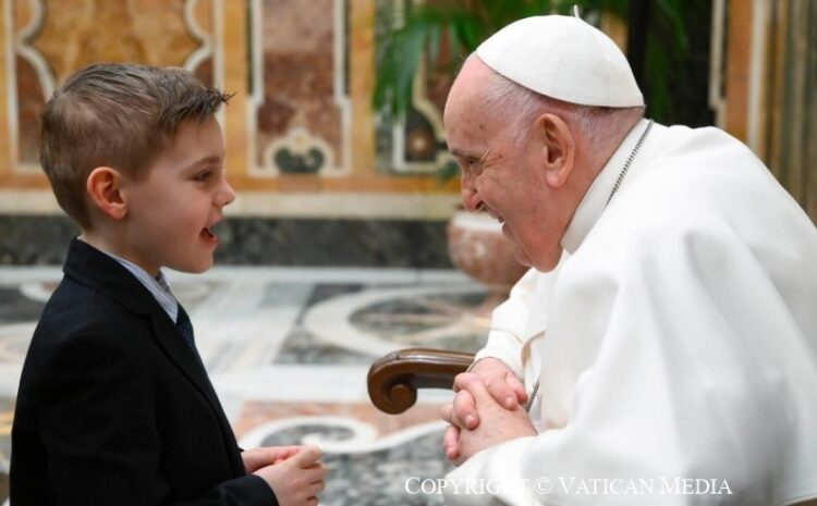 Óscar, el amigo de 9 años del Papa Francisco