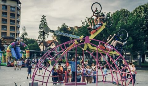Seguros para Bicicletas Giratorias Looping bikes para la feria  Seguros de Responsabilidad Civil